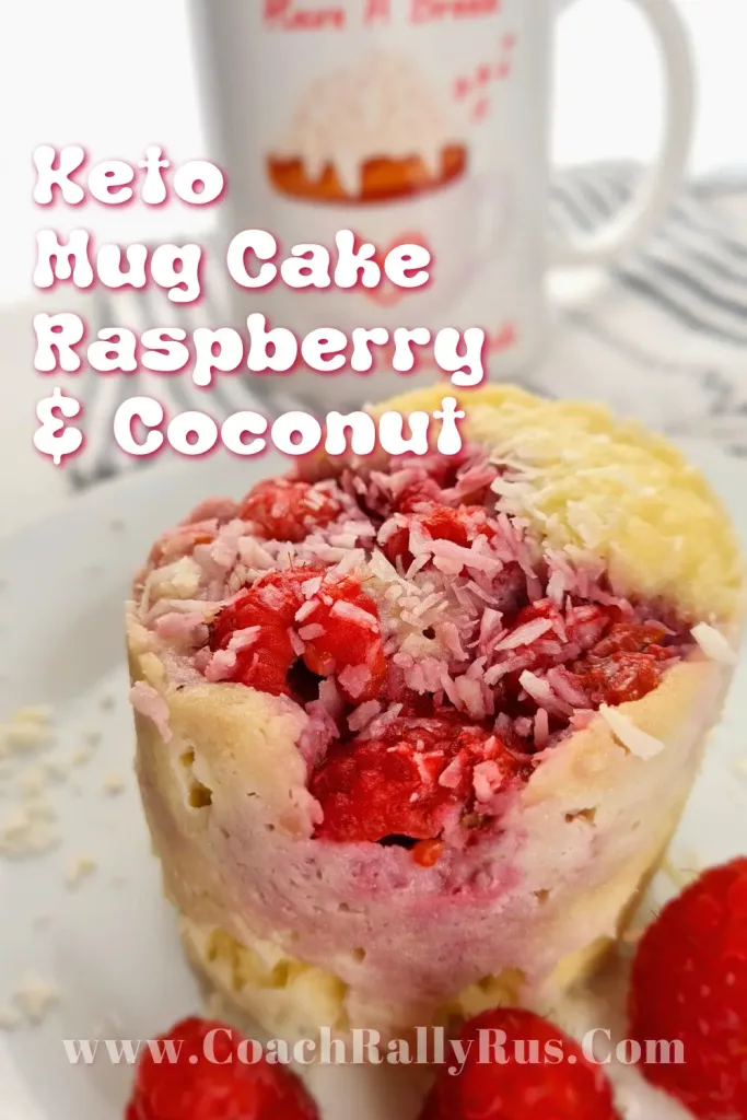 Keto Mug Cake Raspberry & Coconut