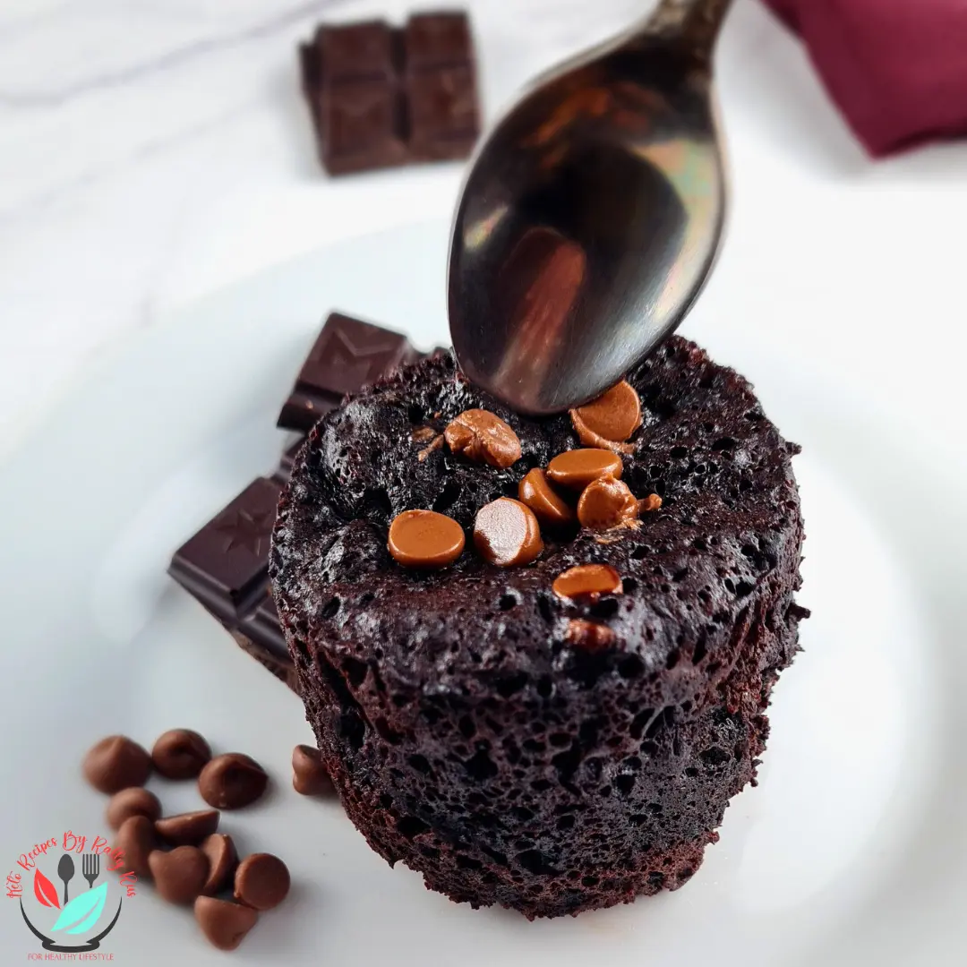 Easy Flourless Keto Brownie Mug Cake Recipe (Gluten Free)