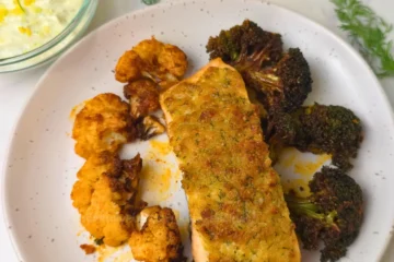 Parmesan crusted salmon with cauliflower and broccoli sides